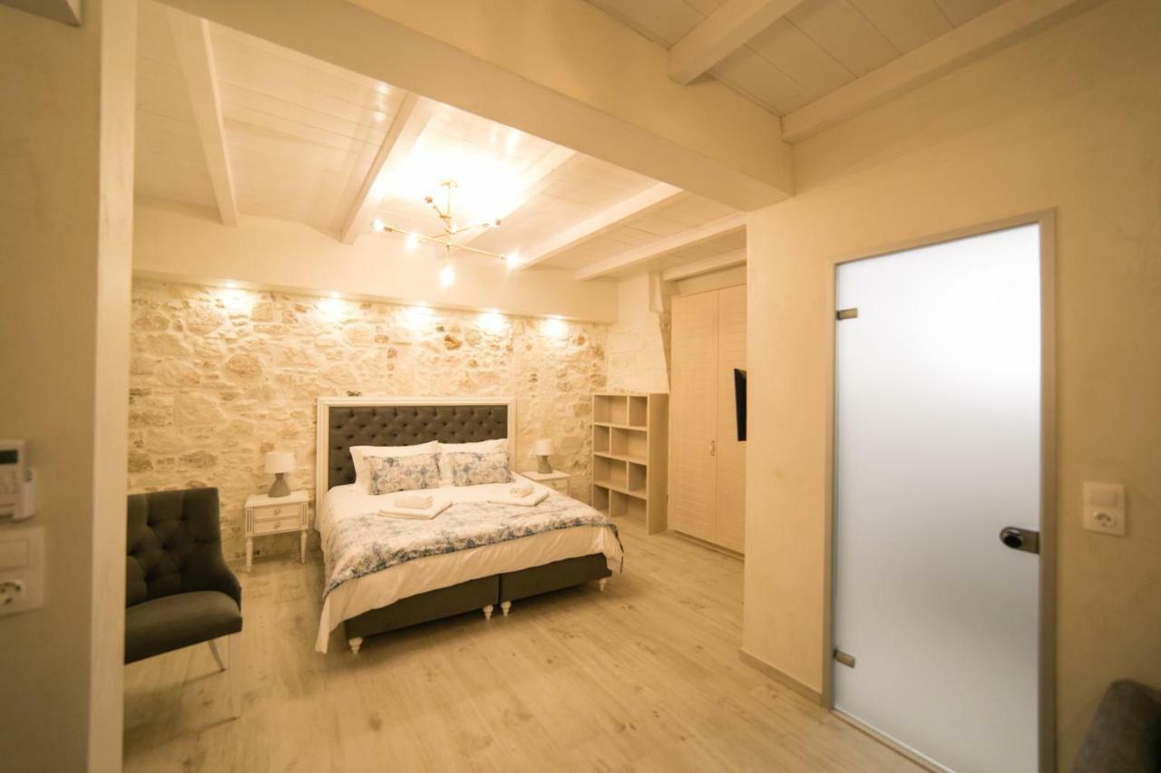 Jacuzzi Suite In The Heart Of Oldtown Ретимно Экстерьер фото