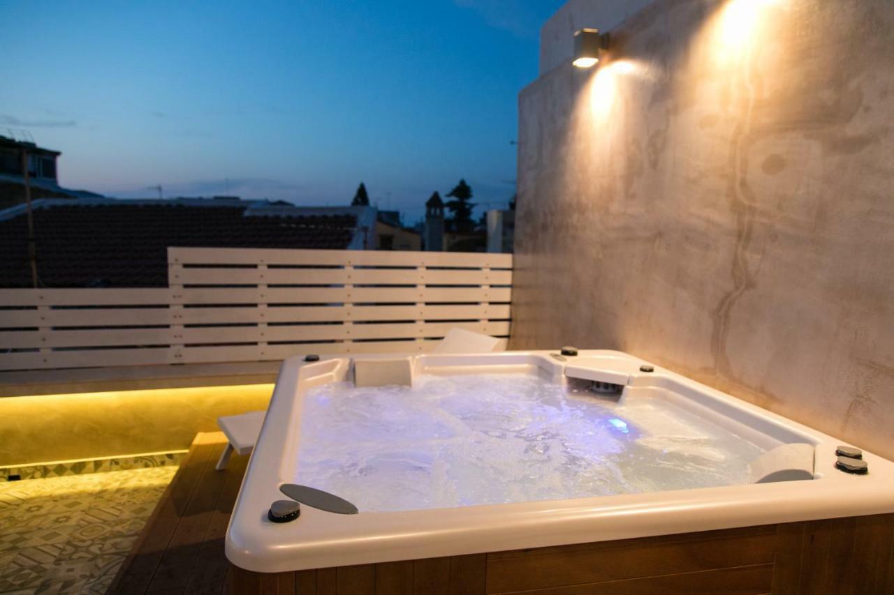 Jacuzzi Suite In The Heart Of Oldtown Ретимно Экстерьер фото