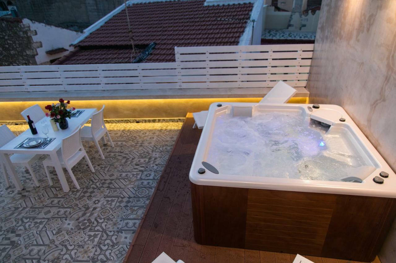 Jacuzzi Suite In The Heart Of Oldtown Ретимно Экстерьер фото
